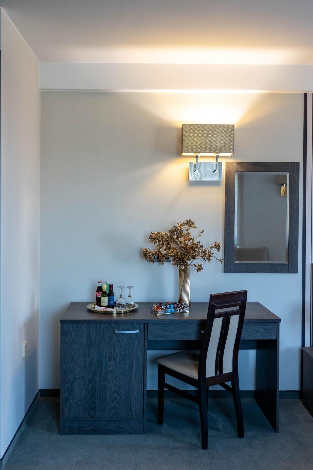 Art Hotel Slavonski Brod Luaran gambar