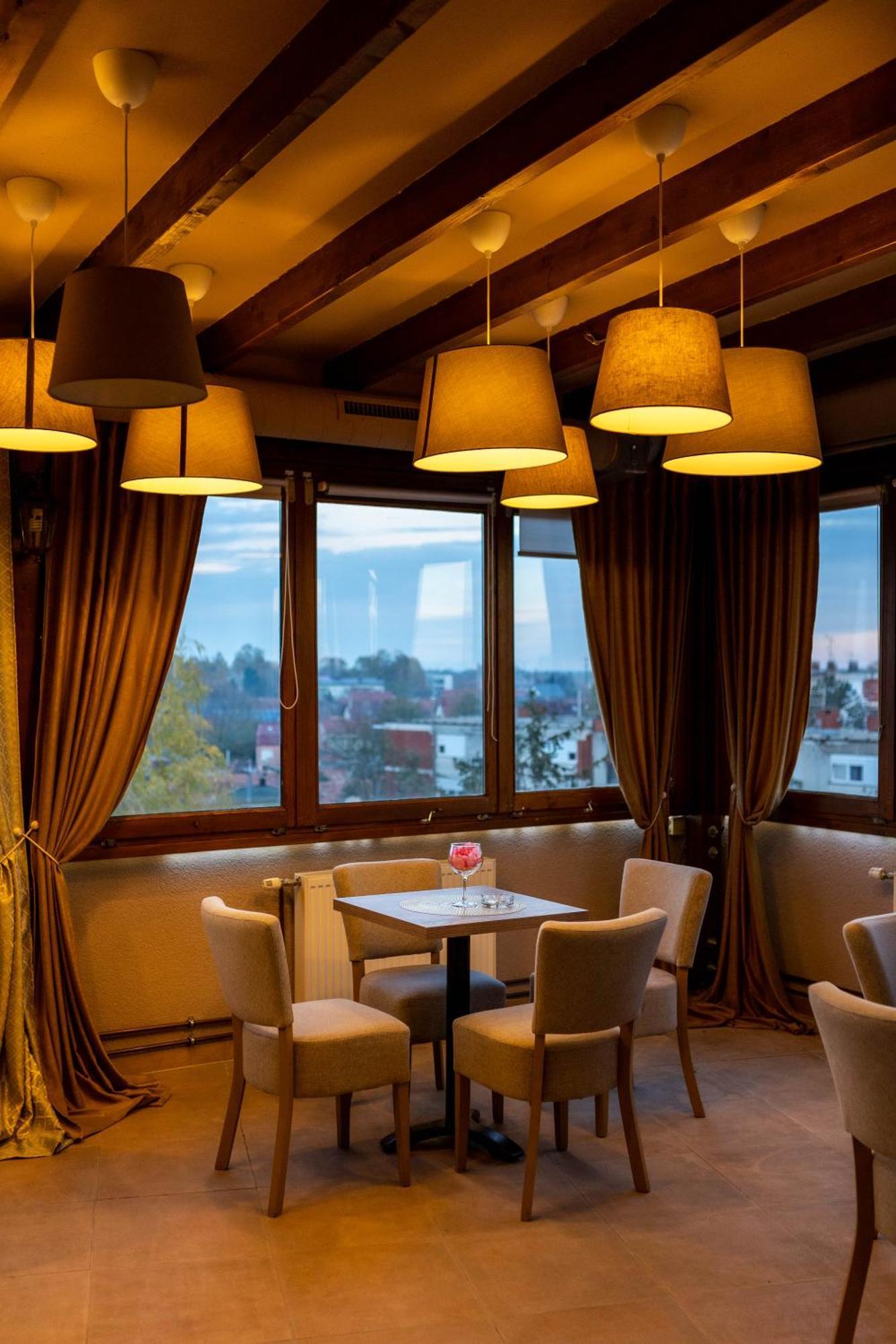 Art Hotel Slavonski Brod Luaran gambar